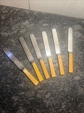 Set of 6 VINTAGE FIRTH STAINLESS steel knives. Bone handle. 1920’s-1930’s